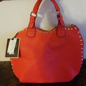 Hand bag